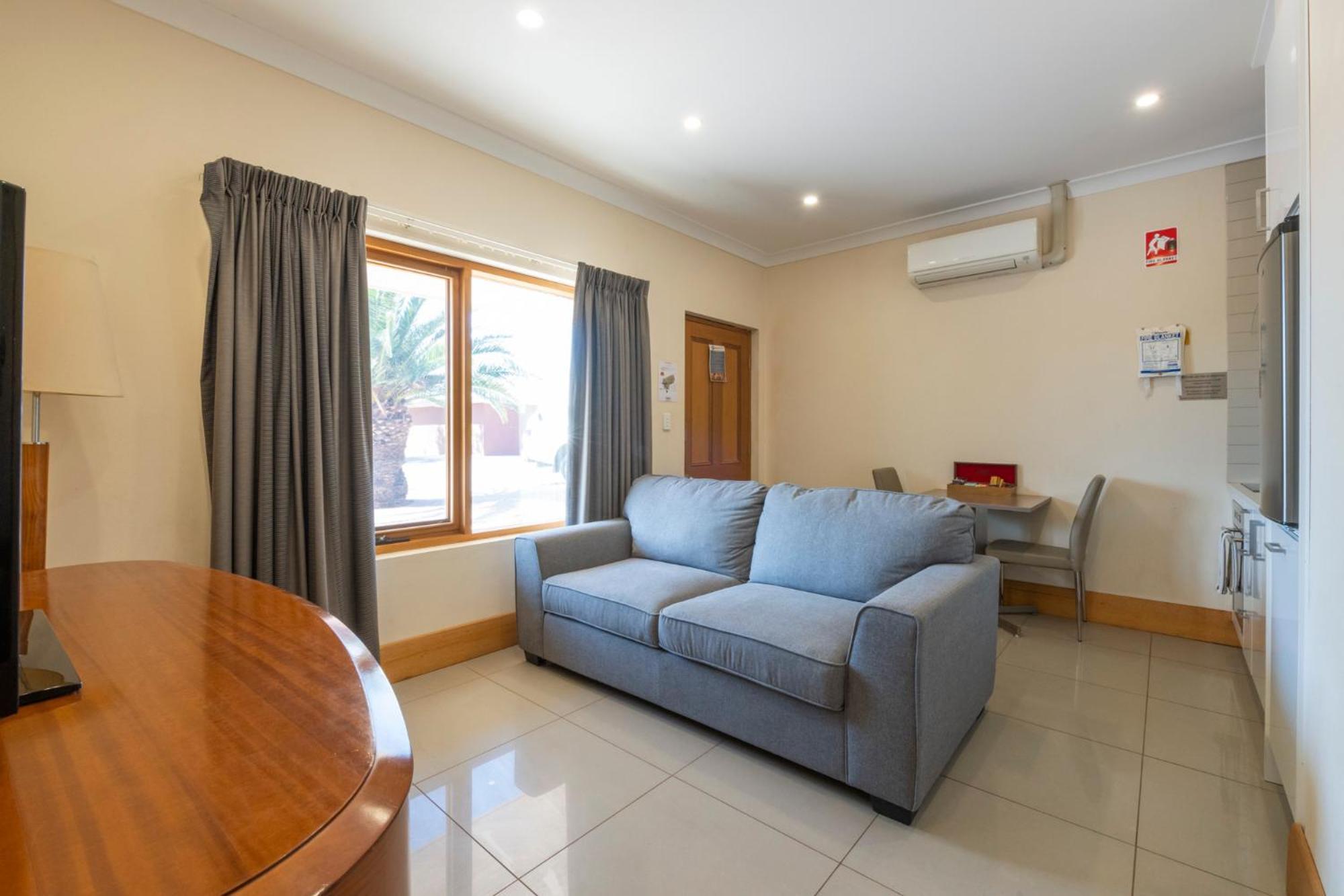Big4 Stuart Range Outback Resort Coober Pedy Exterior photo